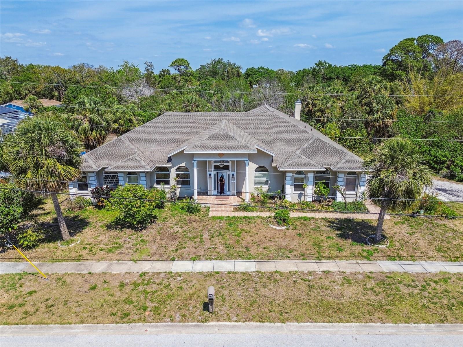 Listing photo id 43 for 284 Peninsula Avenue