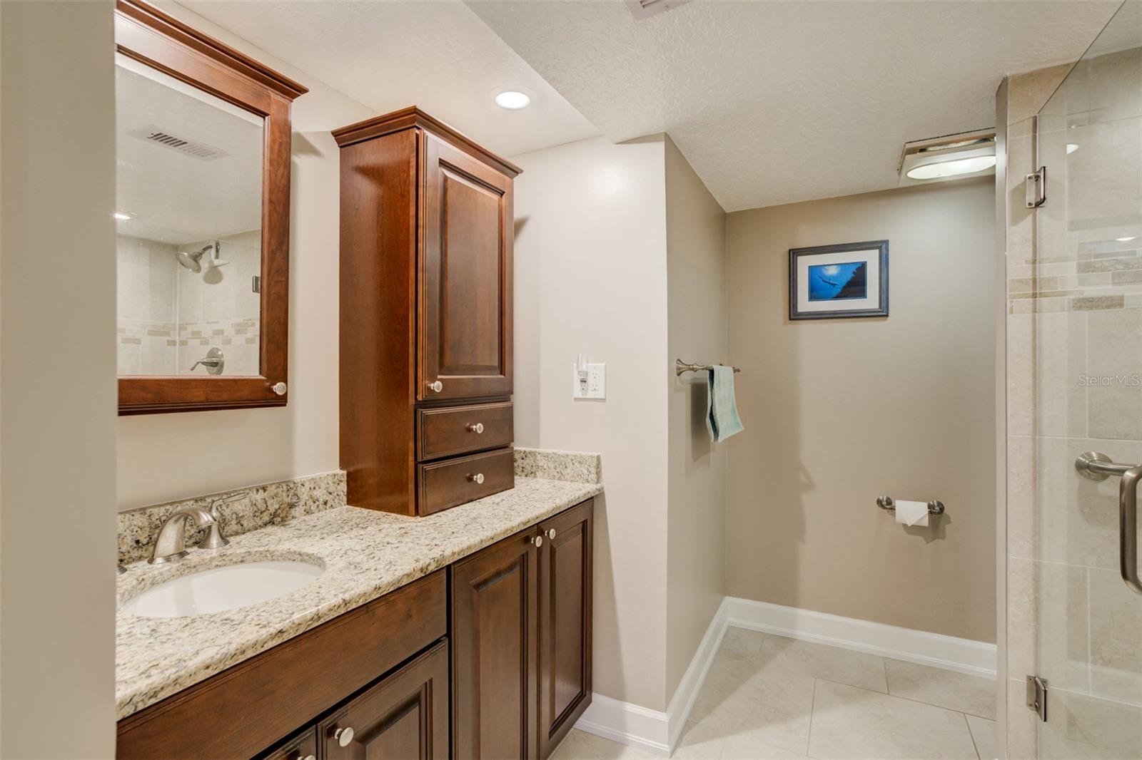 Image 15 of 25 For 1480 Gulf Boulevard 103