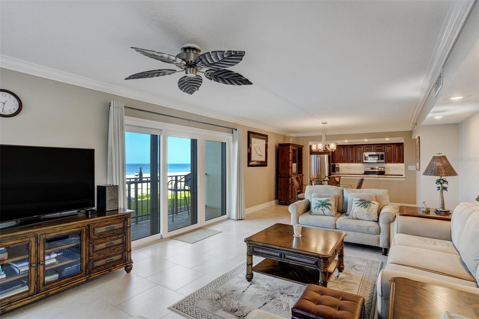 Image 4 of 25 For 1480 Gulf Boulevard 103
