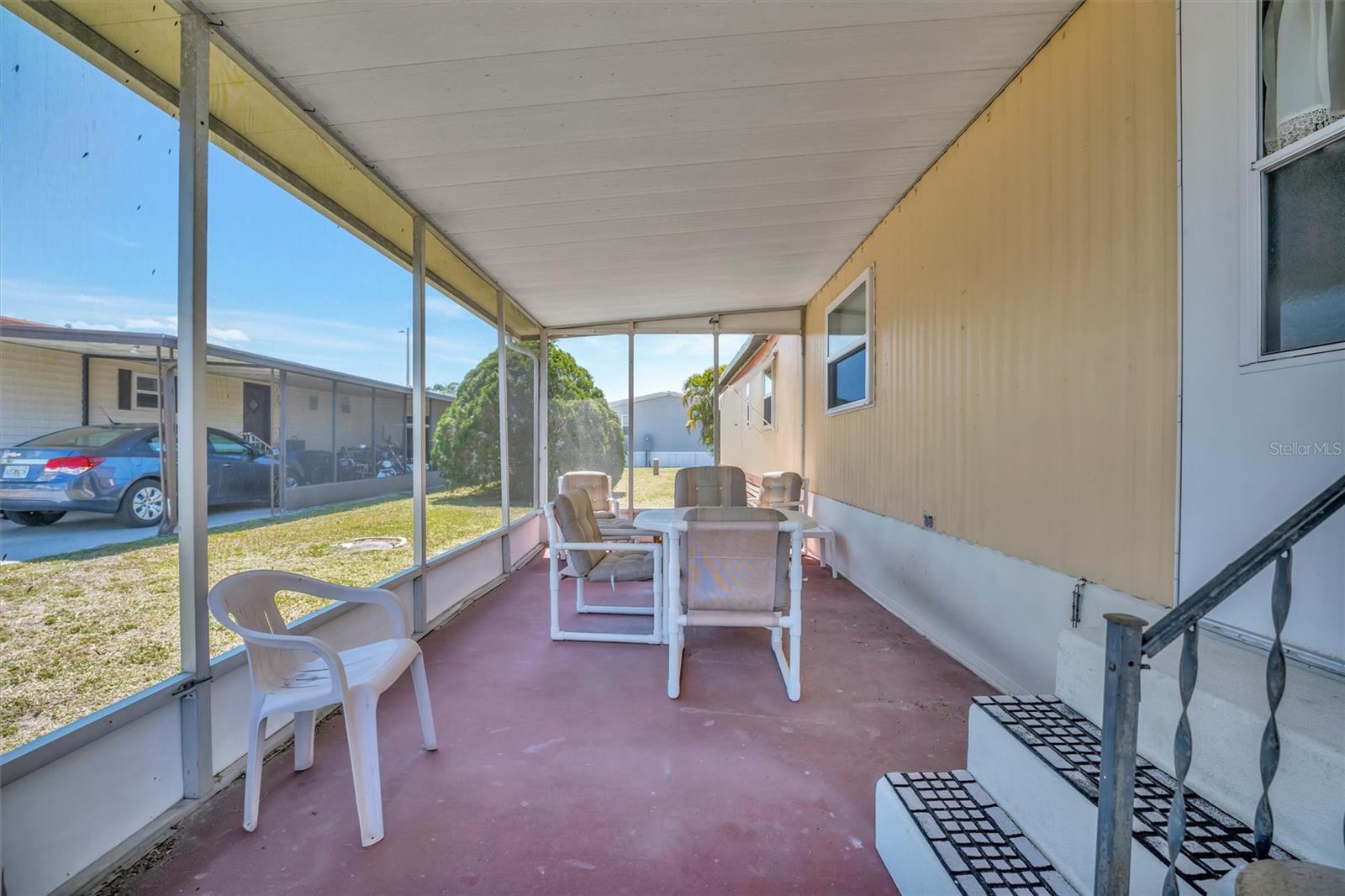 Image 16 of 21 For 104 Saint Kitts Way