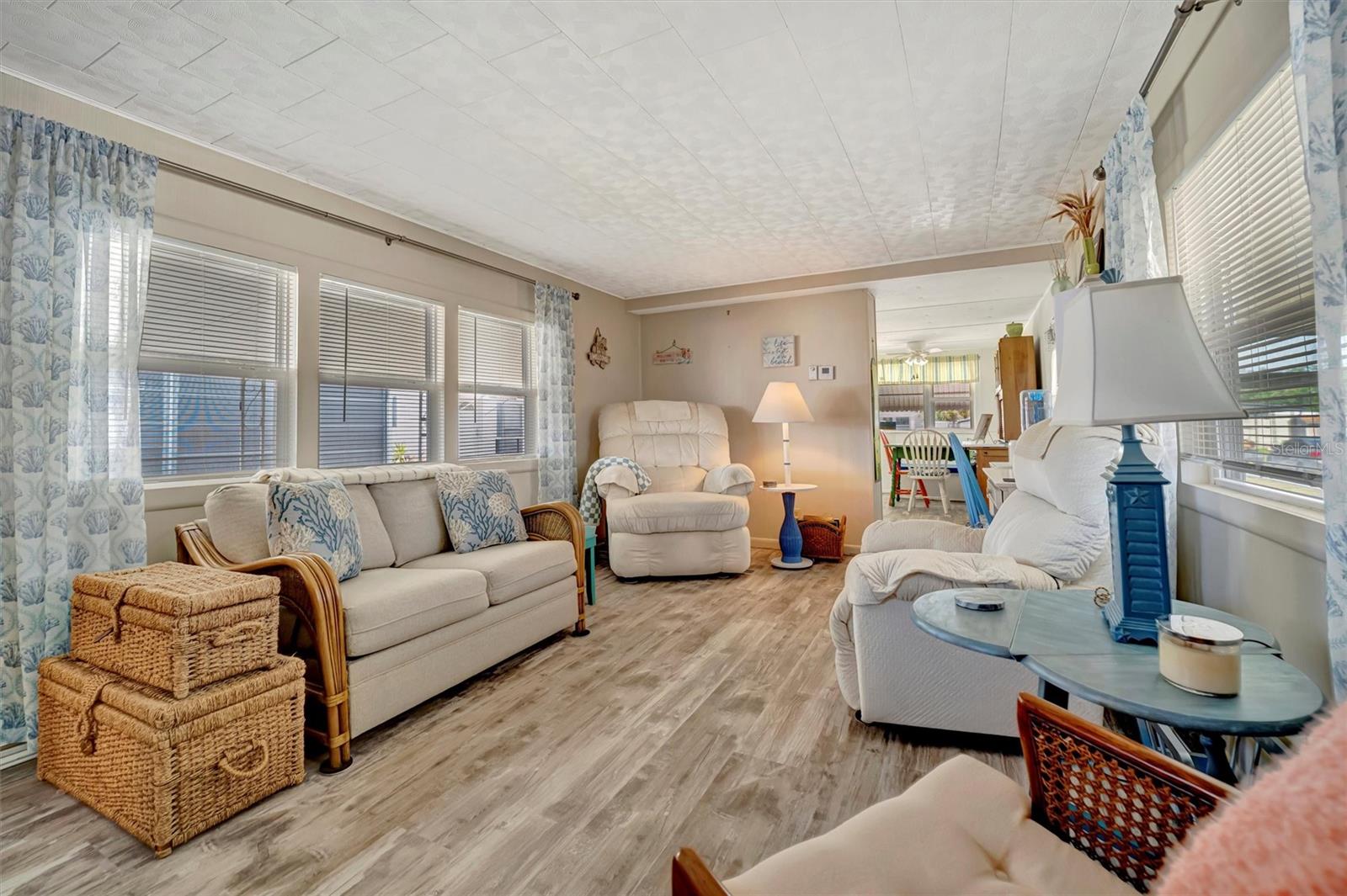 Image 9 of 21 For 104 Saint Kitts Way