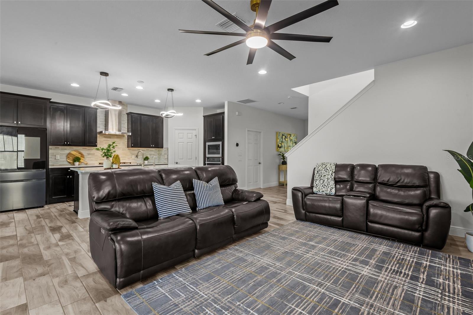 Image 3 of 58 For 4528 Ballantrae Boulevard