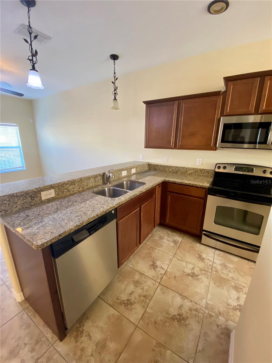 Image 10 of 31 For 20424 Berrywood Lane