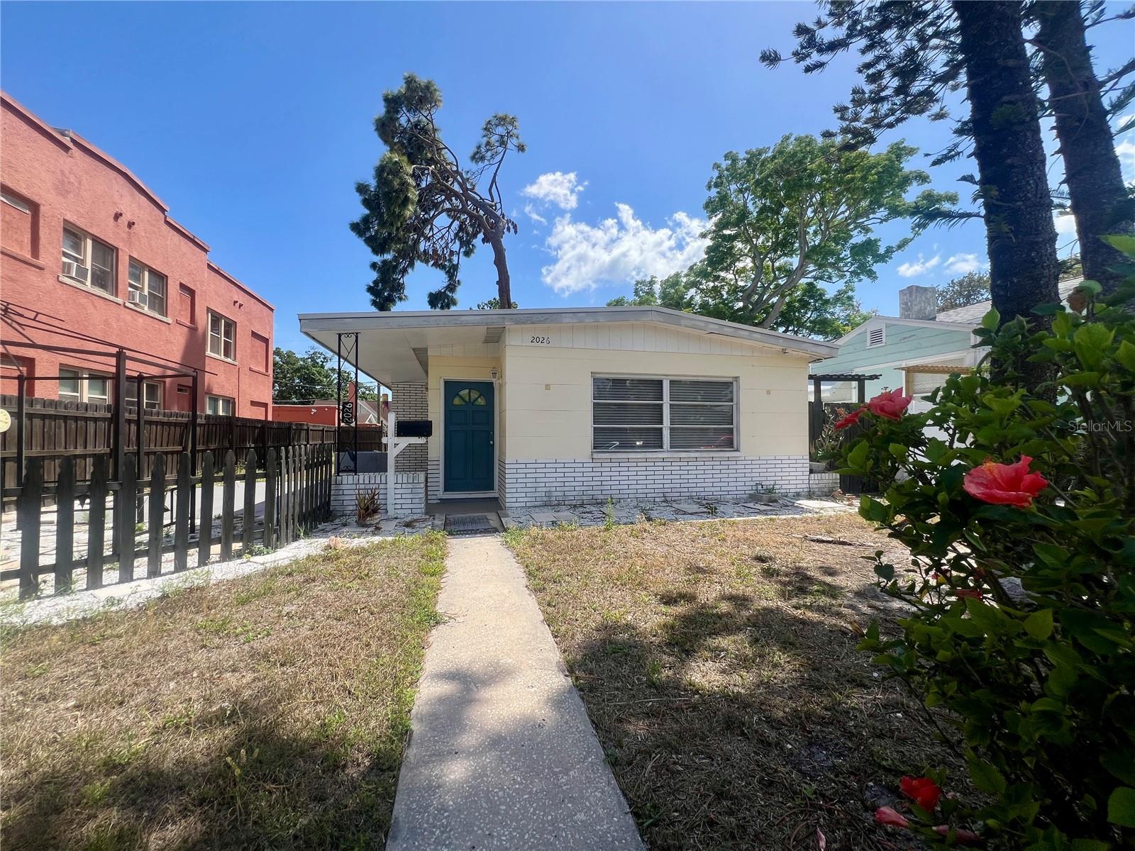 Details for 2026 Burlington Avenue N, ST PETERSBURG, FL 33713