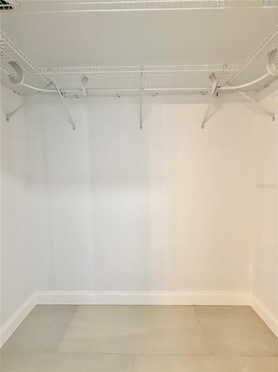 Image 22 of 33 For 11355 2nd Street E