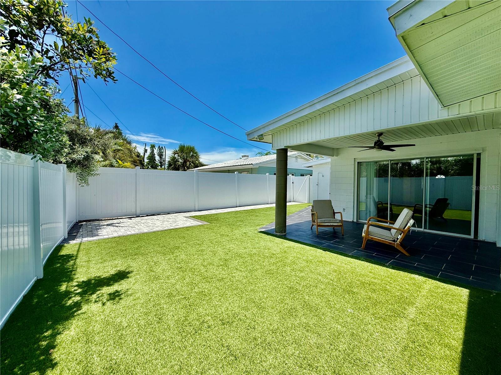 Image 32 of 33 For 11355 2nd Street E