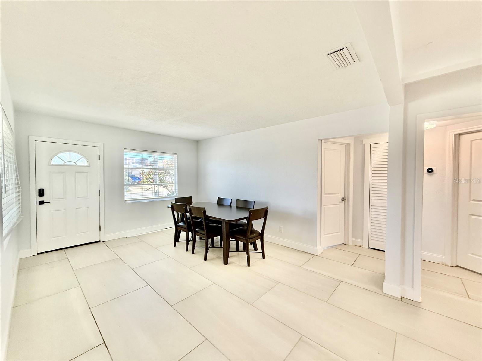 Image 5 of 33 For 11355 2nd Street E