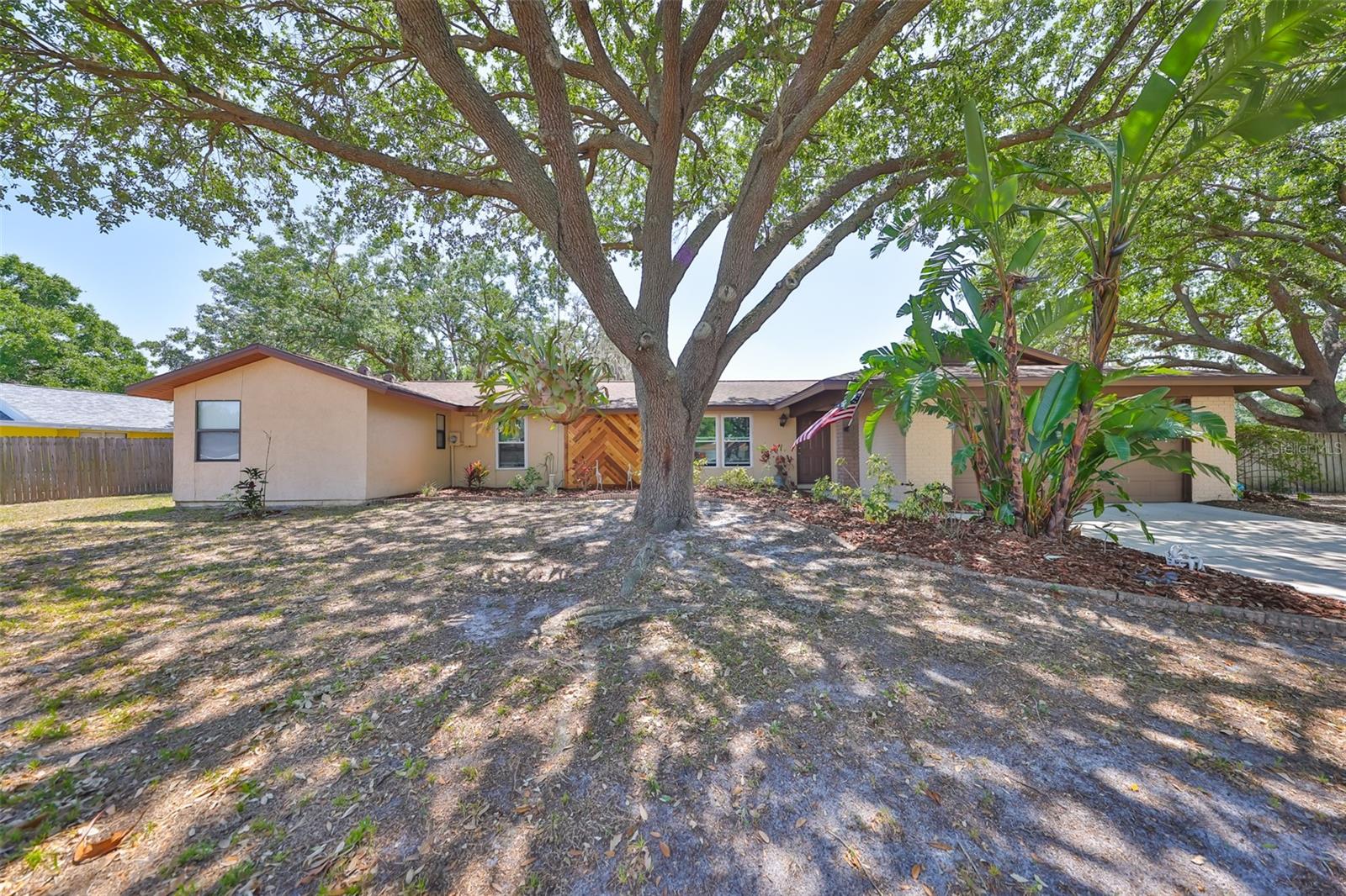 Details for 601 Cedar Grove Drive, BRANDON, FL 33511