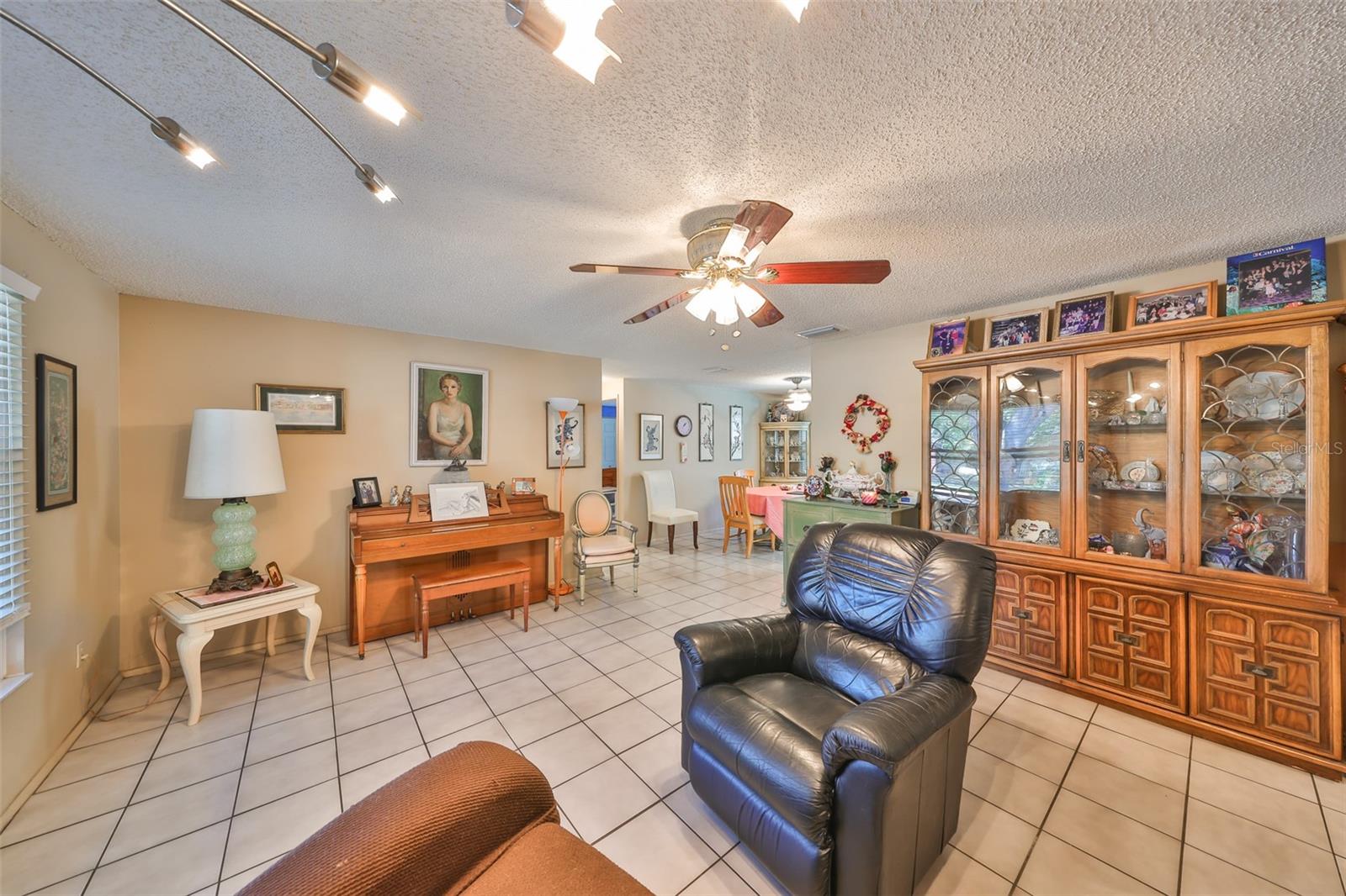 Image 18 of 40 For 601 Cedar Grove Drive