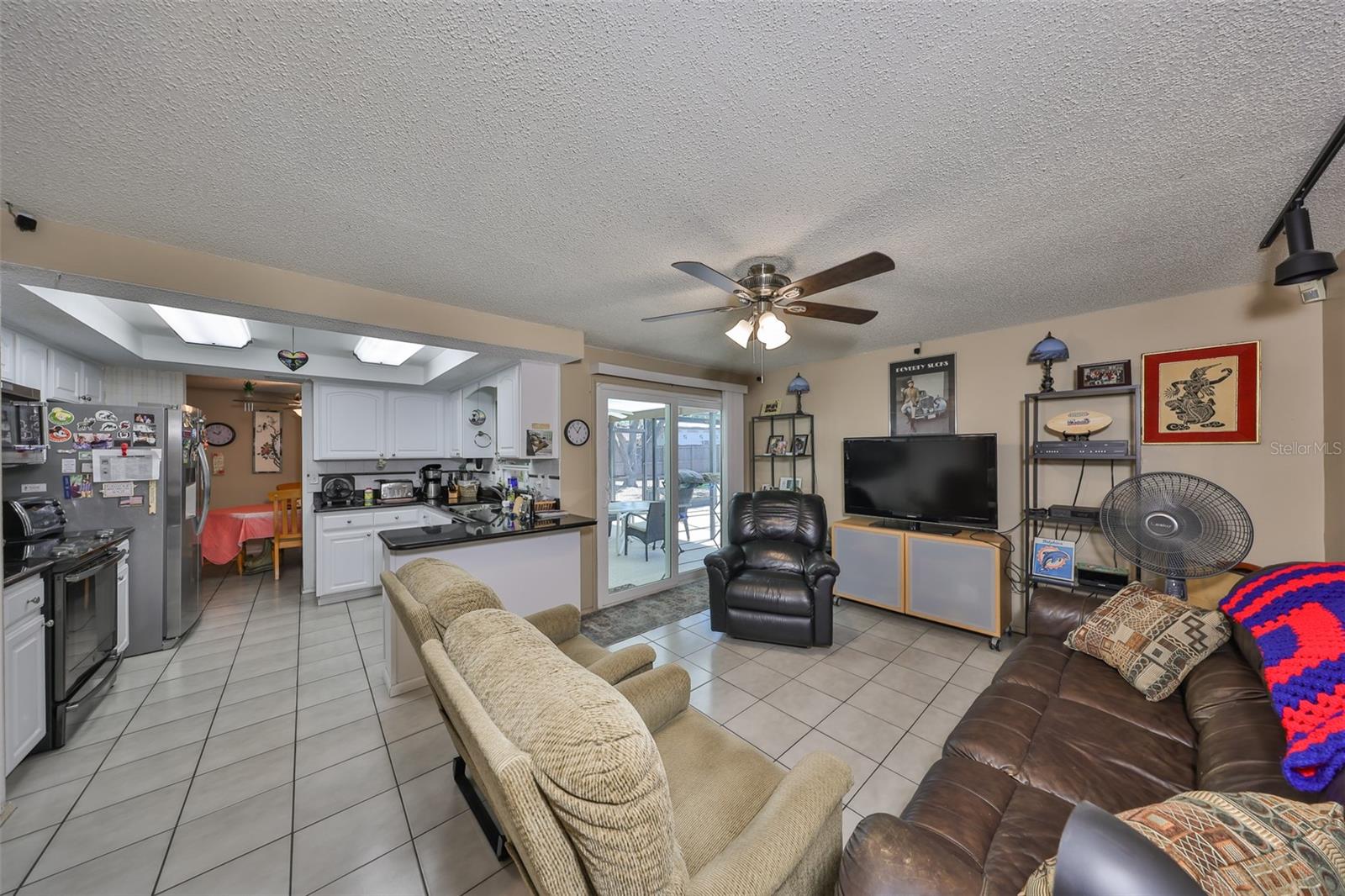Image 3 of 40 For 601 Cedar Grove Drive