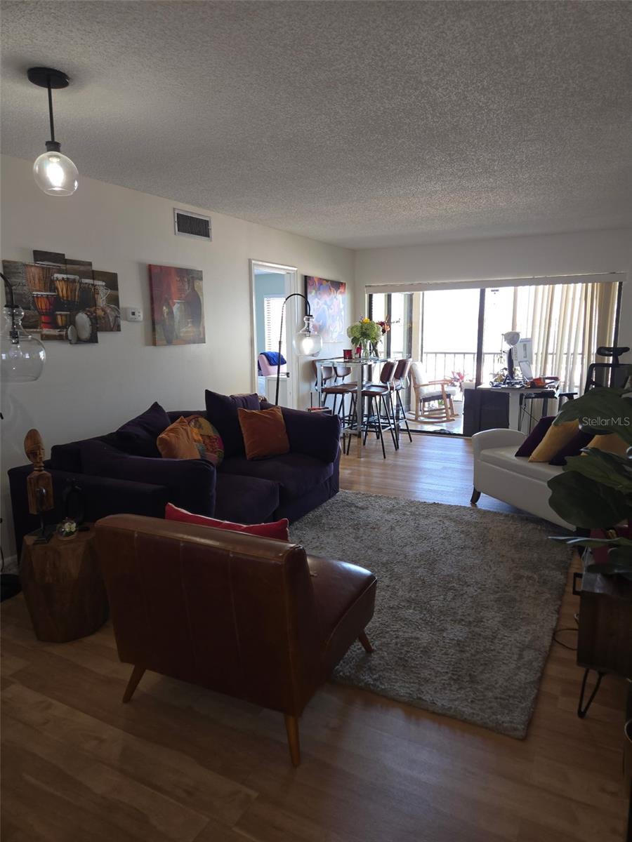 Image 11 of 16 For 6268 Palma Del Mar Boulevard S 203