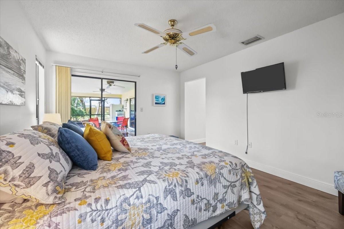 Image 31 of 48 For 110 Parkside Colony Drive