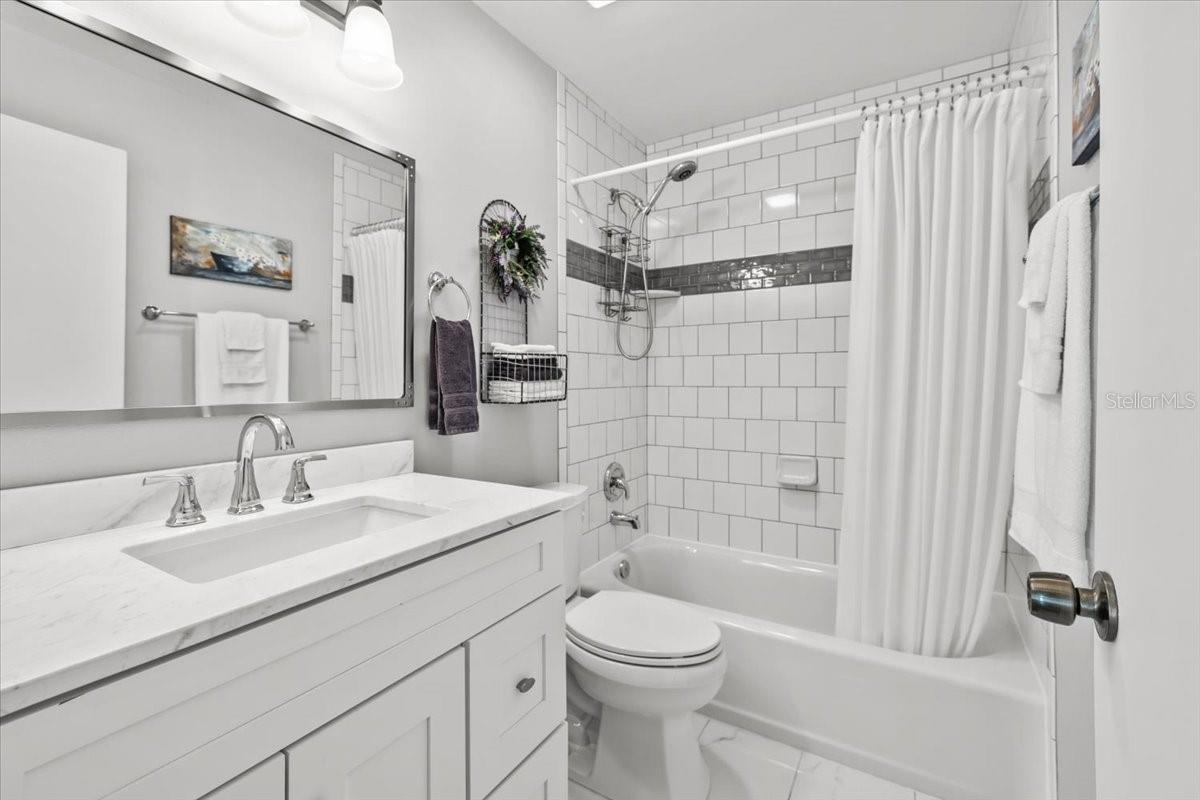 Image 34 of 48 For 110 Parkside Colony Drive