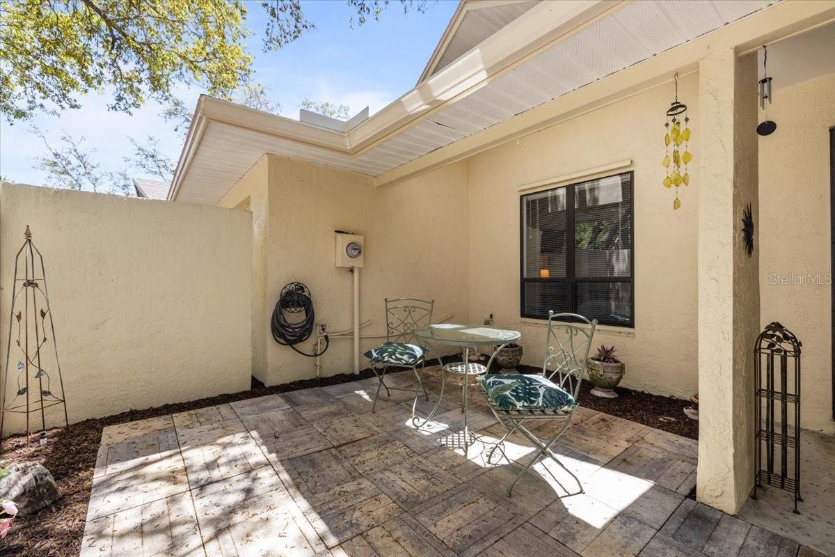 Image 6 of 48 For 110 Parkside Colony Drive