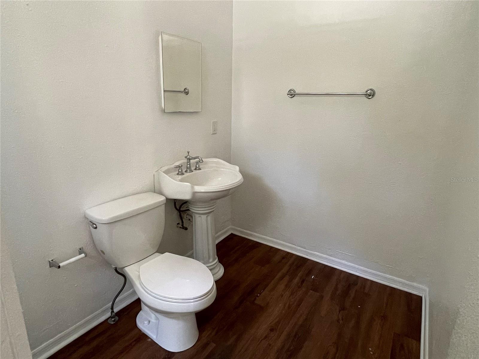 Image 18 of 21 For 2221 11th Avenue