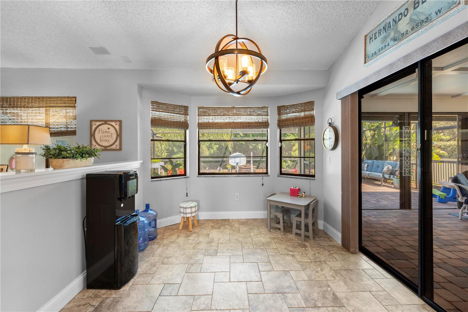 Image 16 of 62 For 18836 Green Park Road