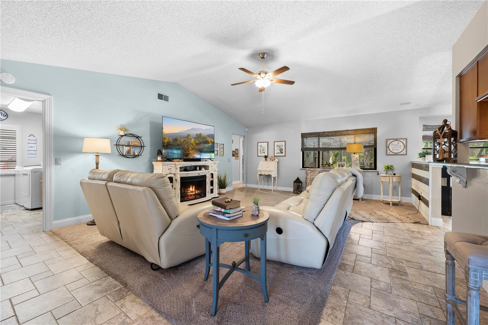 Image 6 of 62 For 18836 Green Park Road