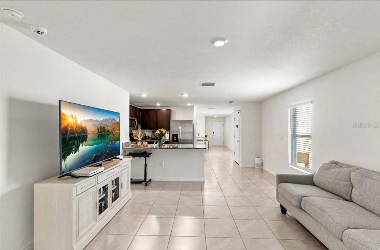 Image 7 of 18 For 12168 Lily Magnolia Lane
