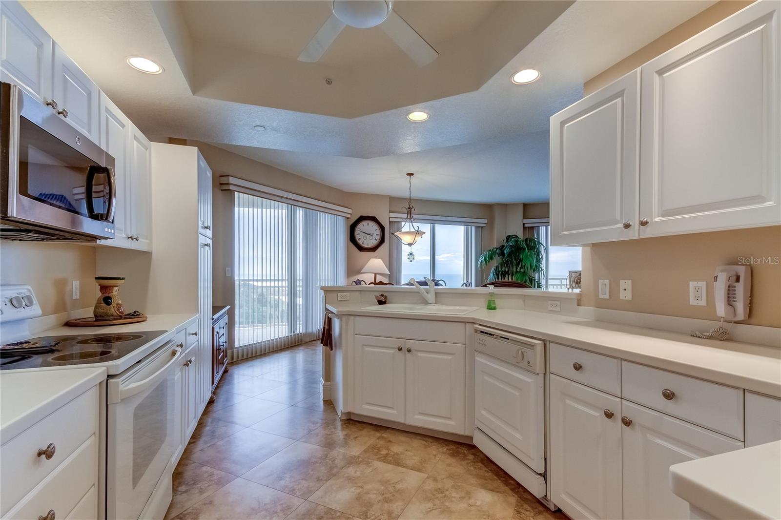 Image 14 of 26 For 1200 Gulf Boulevard 602