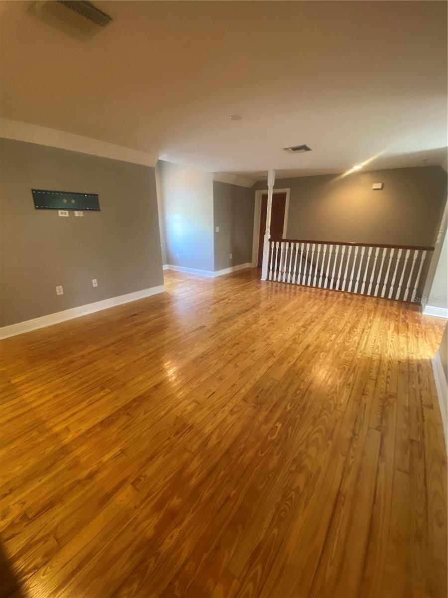 Image 4 of 16 For 18520 Ramblewood Road