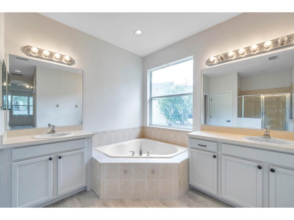 Image 12 of 100 For 3527 101st Avenue E