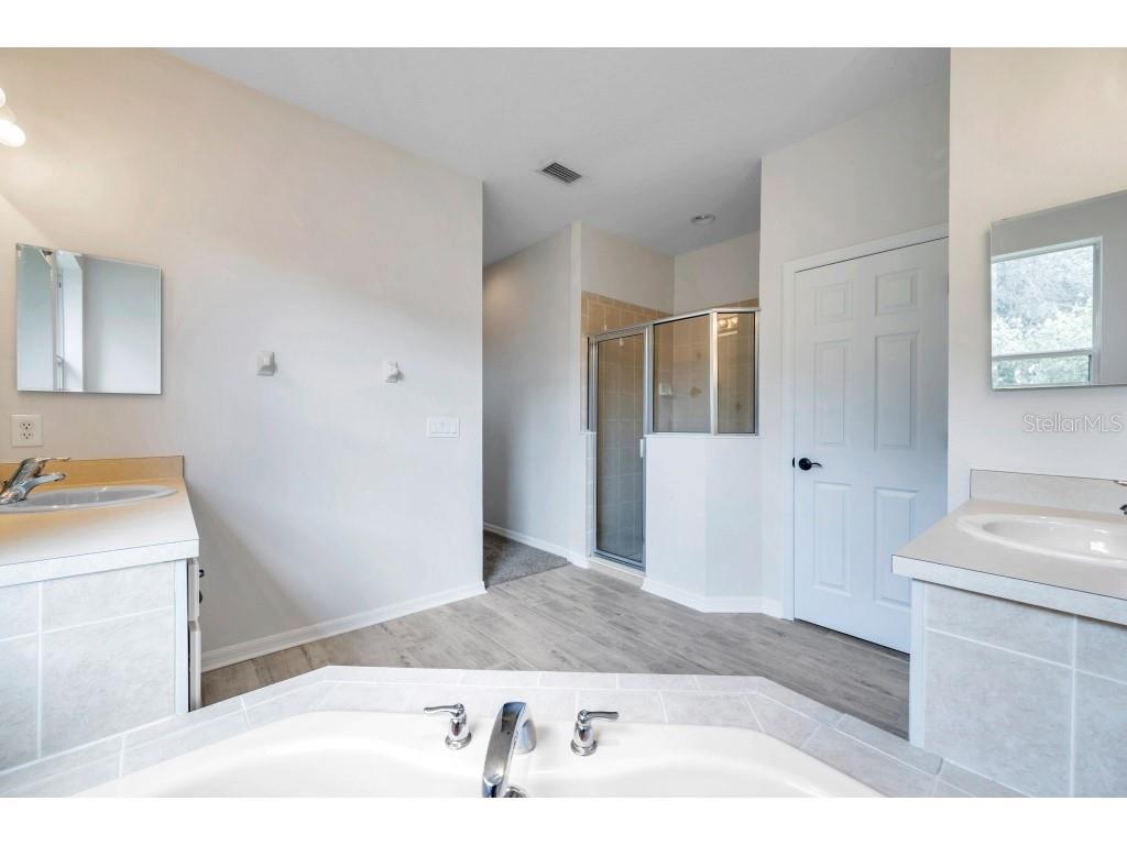 Image 13 of 100 For 3527 101st Avenue E