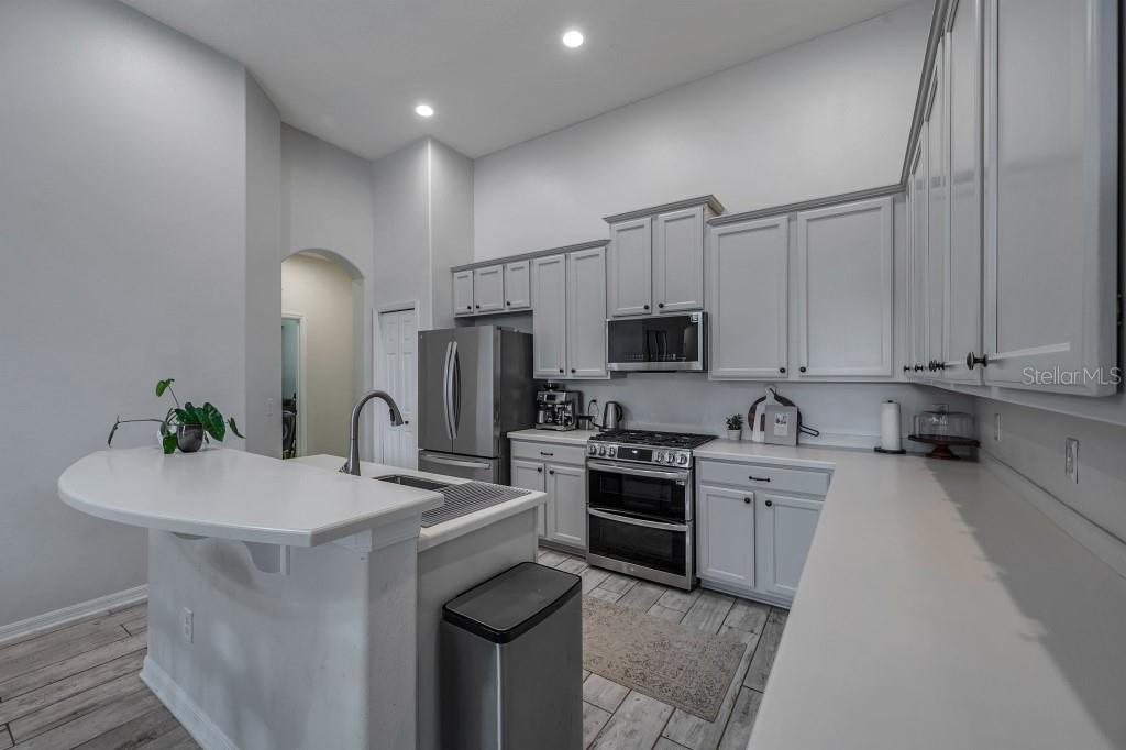 Image 65 of 100 For 3527 101st Avenue E
