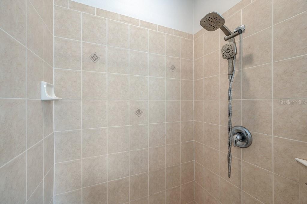 Image 75 of 100 For 3527 101st Avenue E