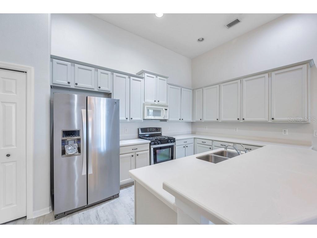 Image 9 of 100 For 3527 101st Avenue E