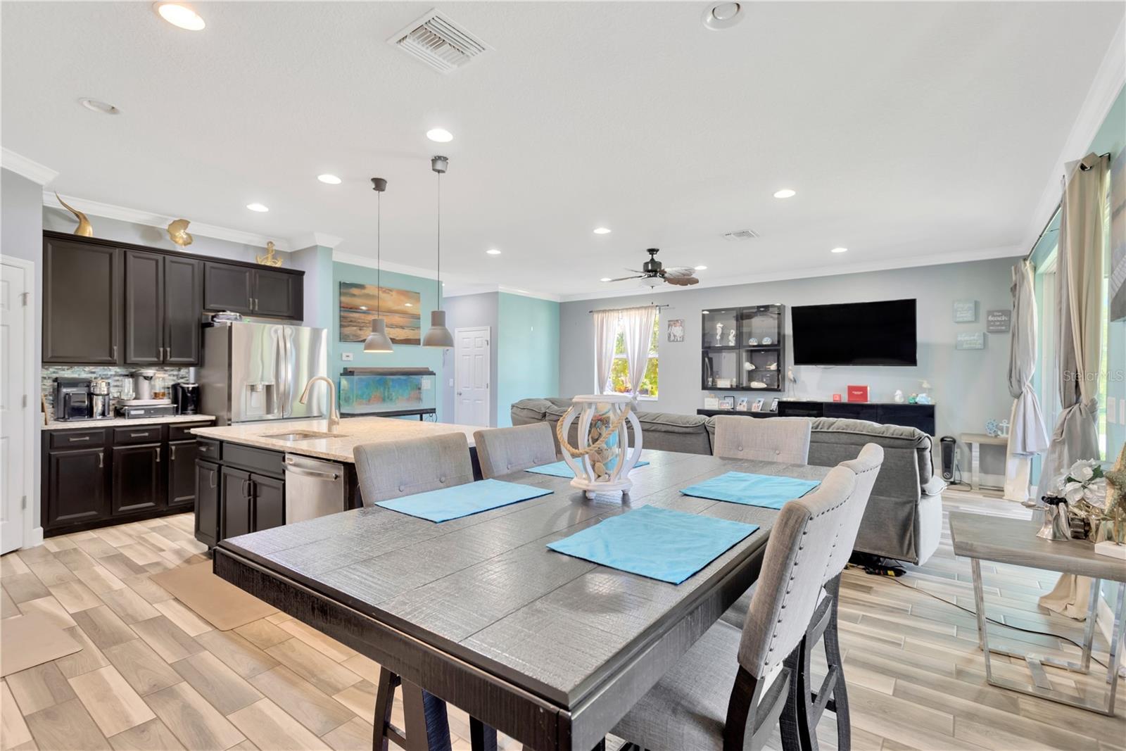 Image 11 of 41 For 7502 Sea Lilly Court