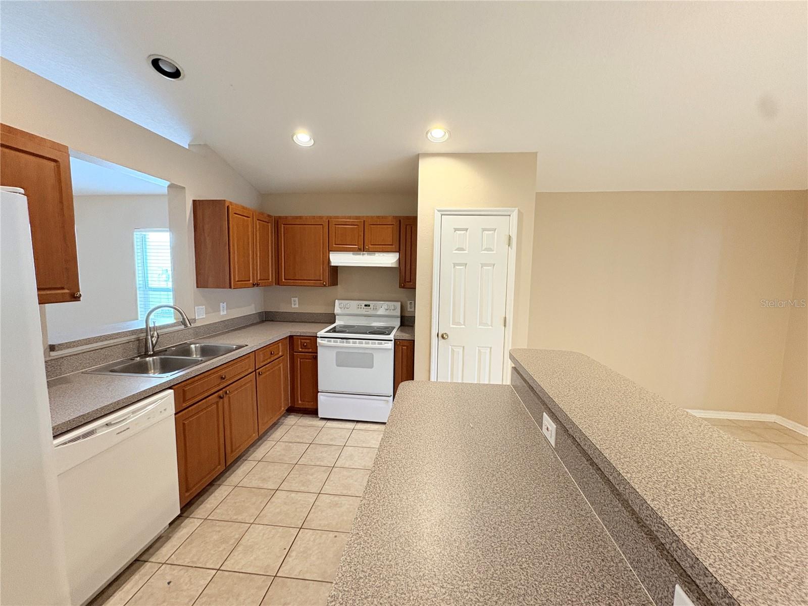 Image 8 of 22 For 32119 Cypress Valley Drive