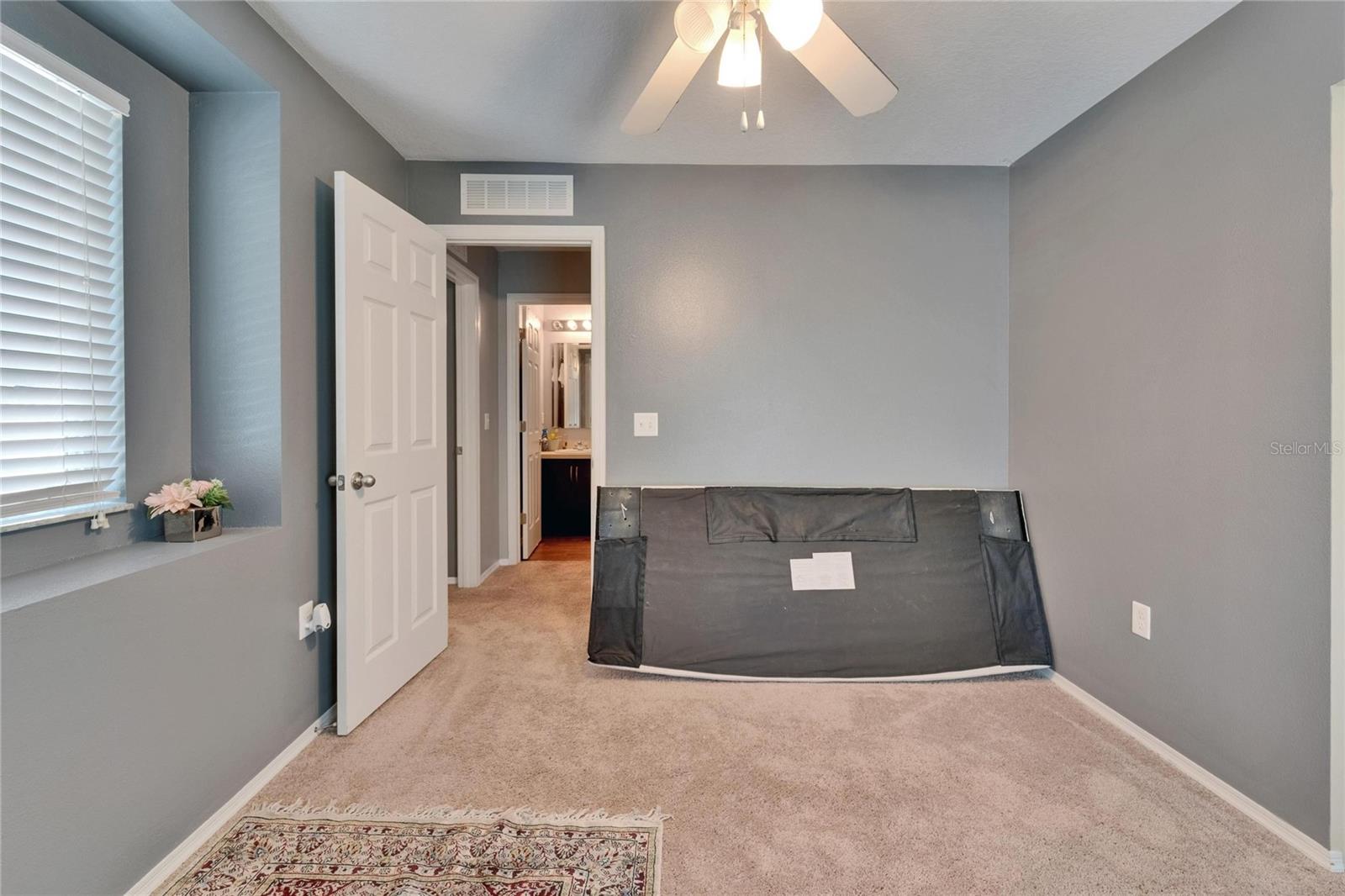 Image 40 of 47 For 2915 Royal Tuscan Lane