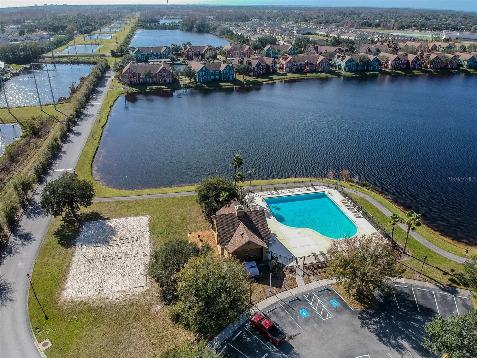 Image 30 of 42 For 9828 Lake Chase Island Way 0