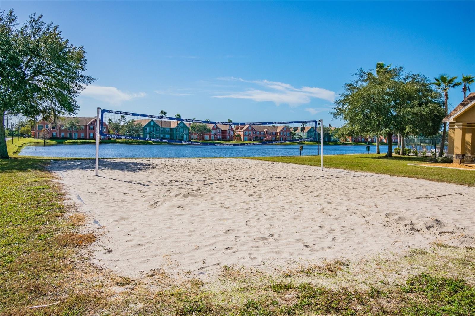 Image 40 of 42 For 9828 Lake Chase Island Way 0