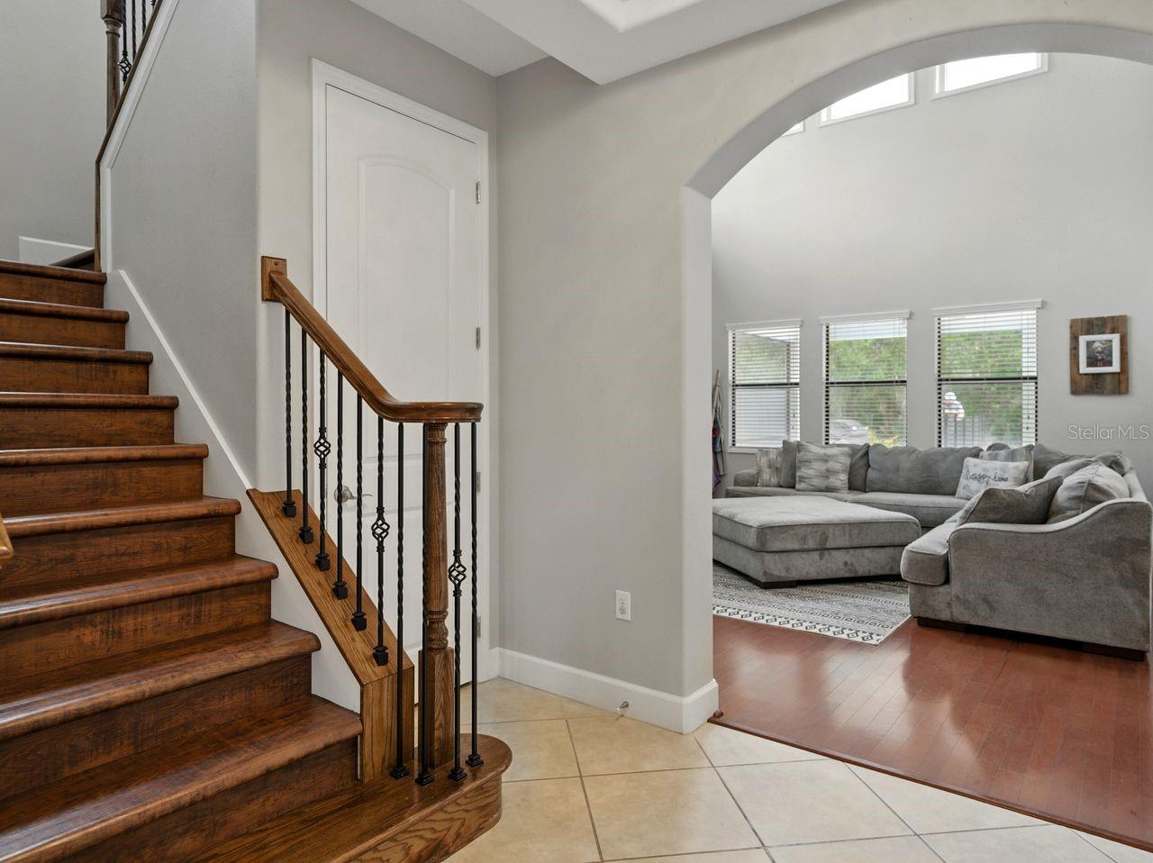 Image 16 of 98 For 7927 Hampton Lake Drive