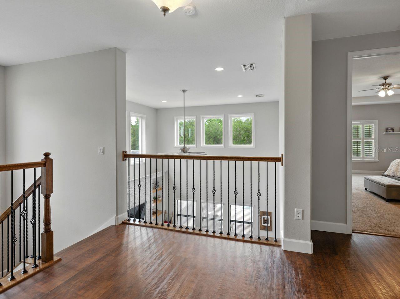 Image 39 of 98 For 7927 Hampton Lake Drive