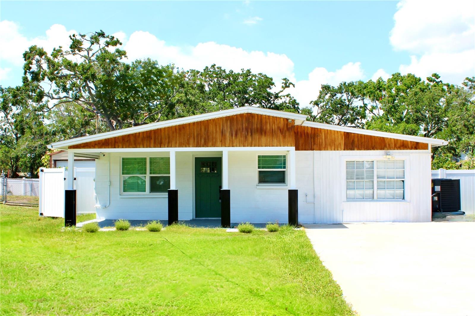Details for 8817 Audrey Lane, TAMPA, FL 33615