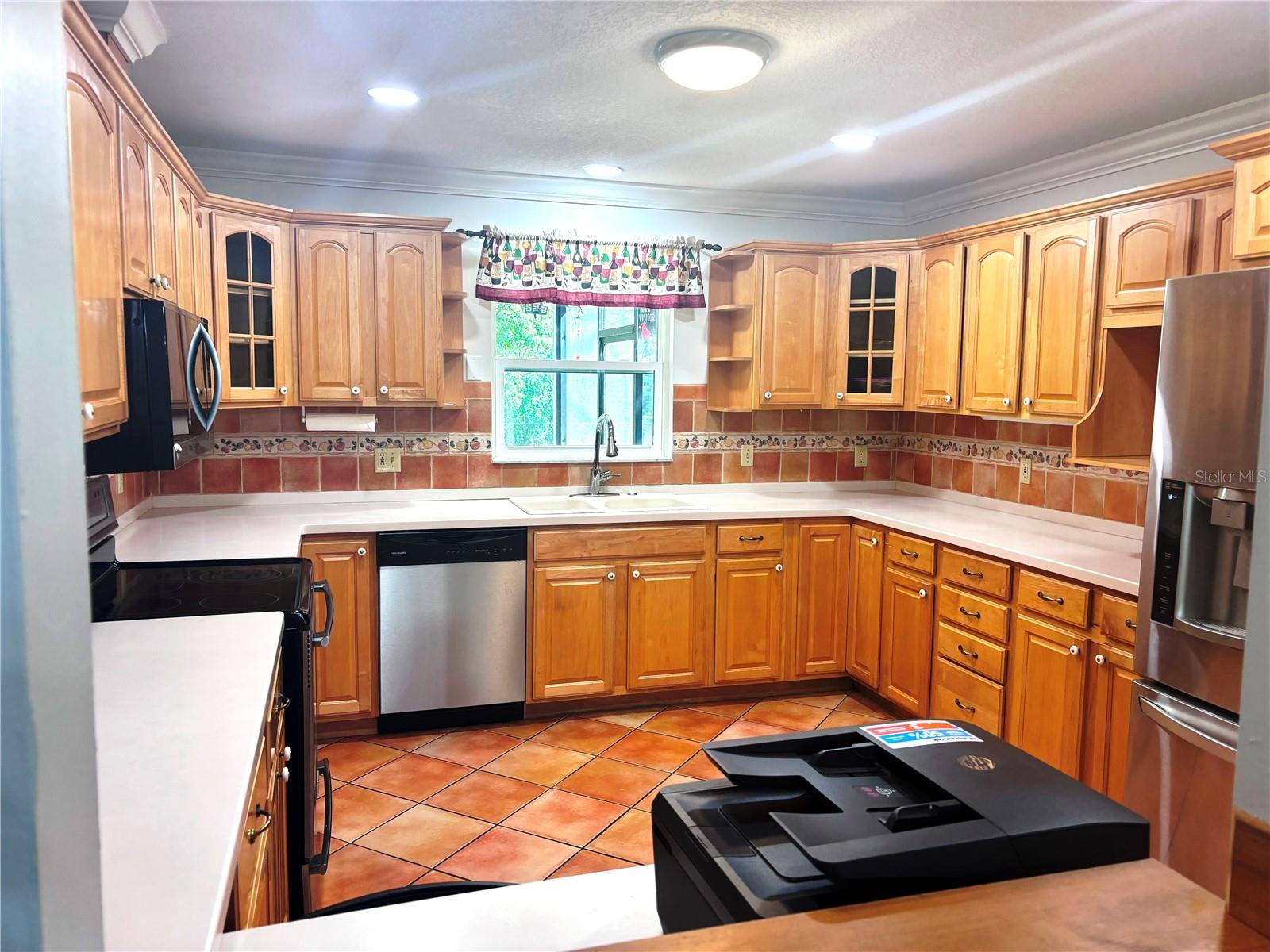 Image 4 of 35 For 1212 Wildrose Drive