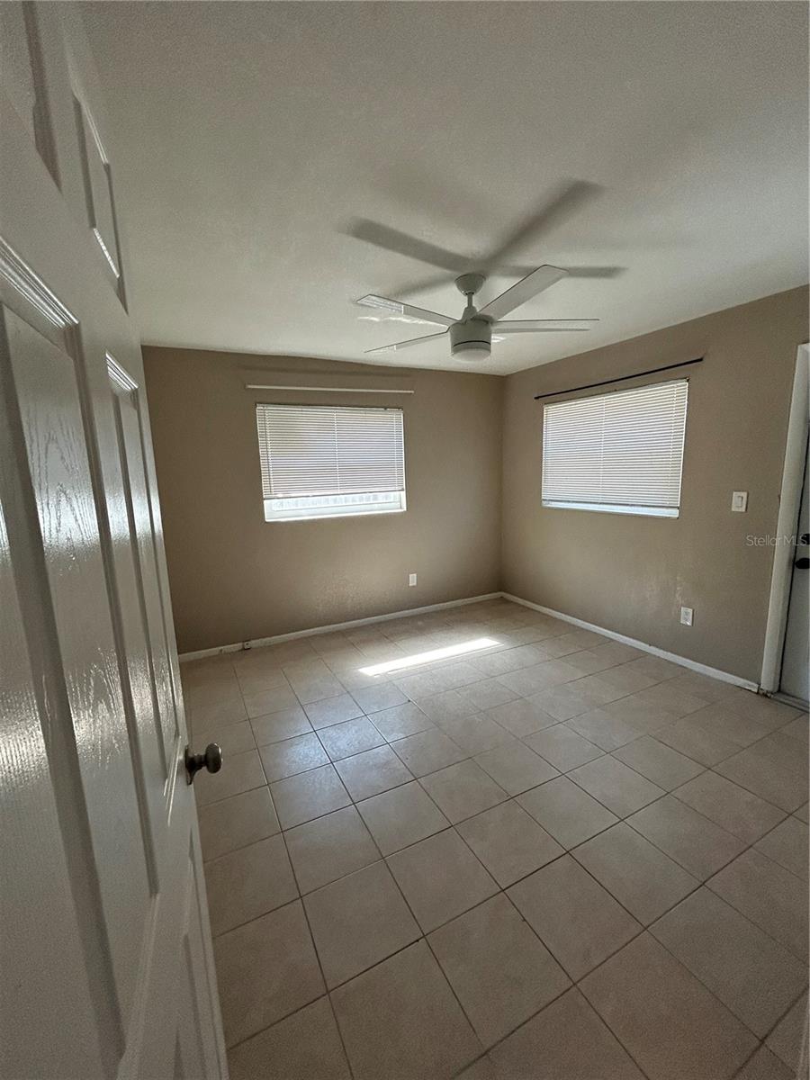 Image 2 of 10 For 1427 15th Street S