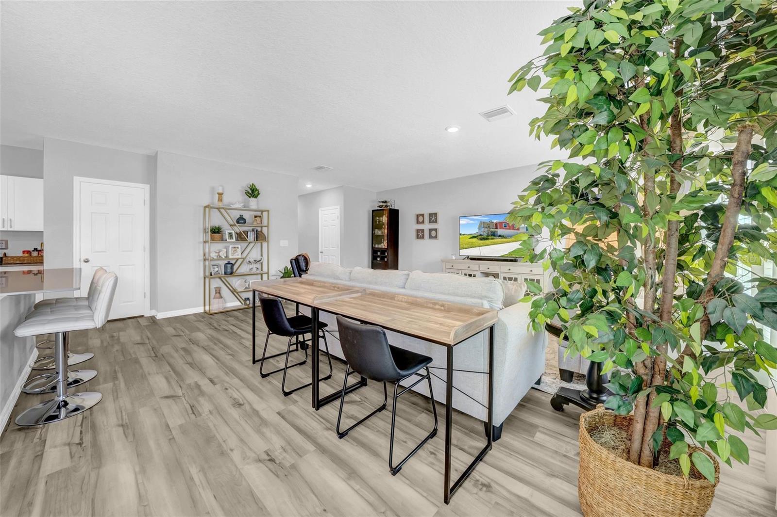 Image 19 of 67 For 12908 Hawkstone Trail Boulevard
