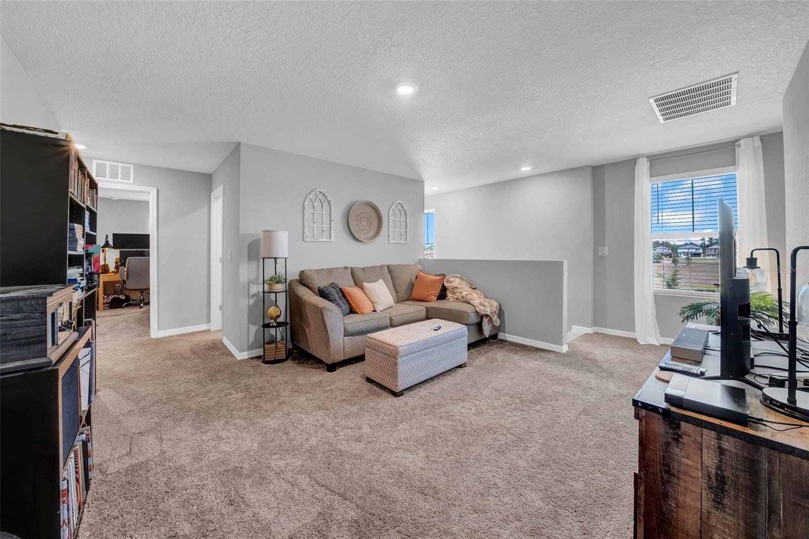 Image 24 of 67 For 12908 Hawkstone Trail Boulevard
