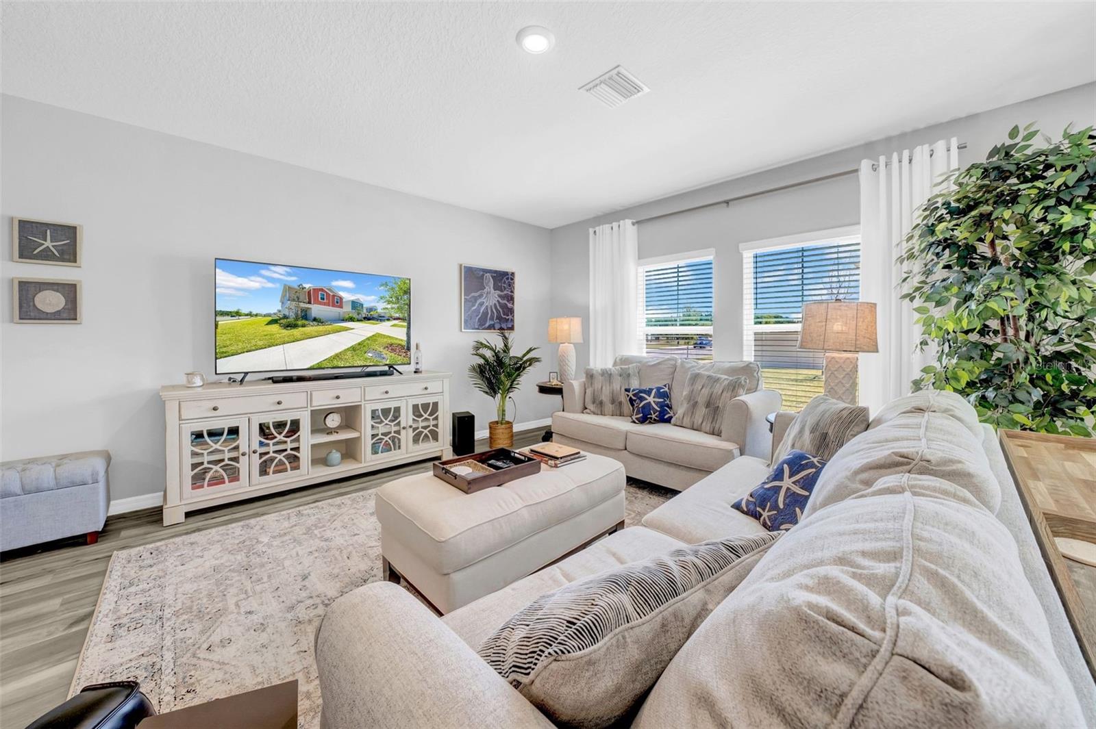 Image 5 of 67 For 12908 Hawkstone Trail Boulevard