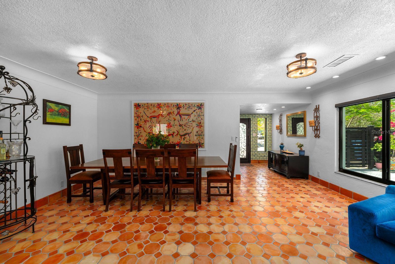 Image 5 of 31 For 6213 12th Avenue S