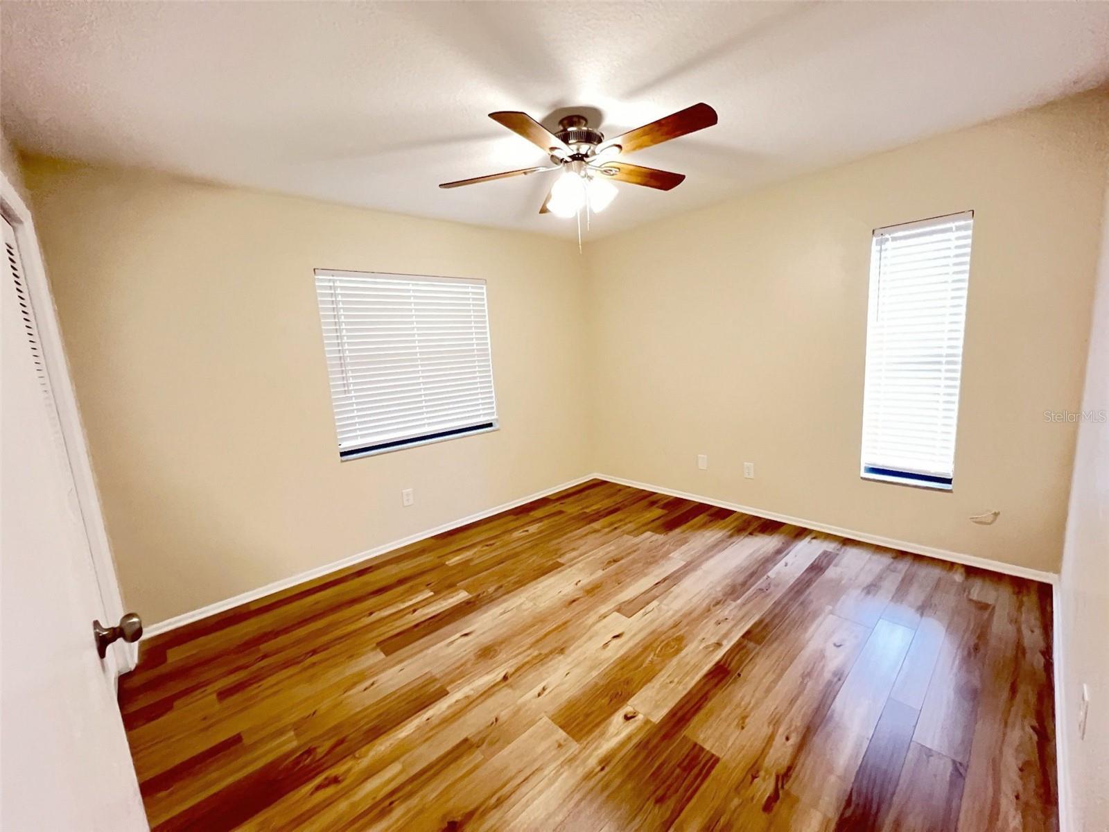 Image 10 of 45 For 3907 Applegate Circle