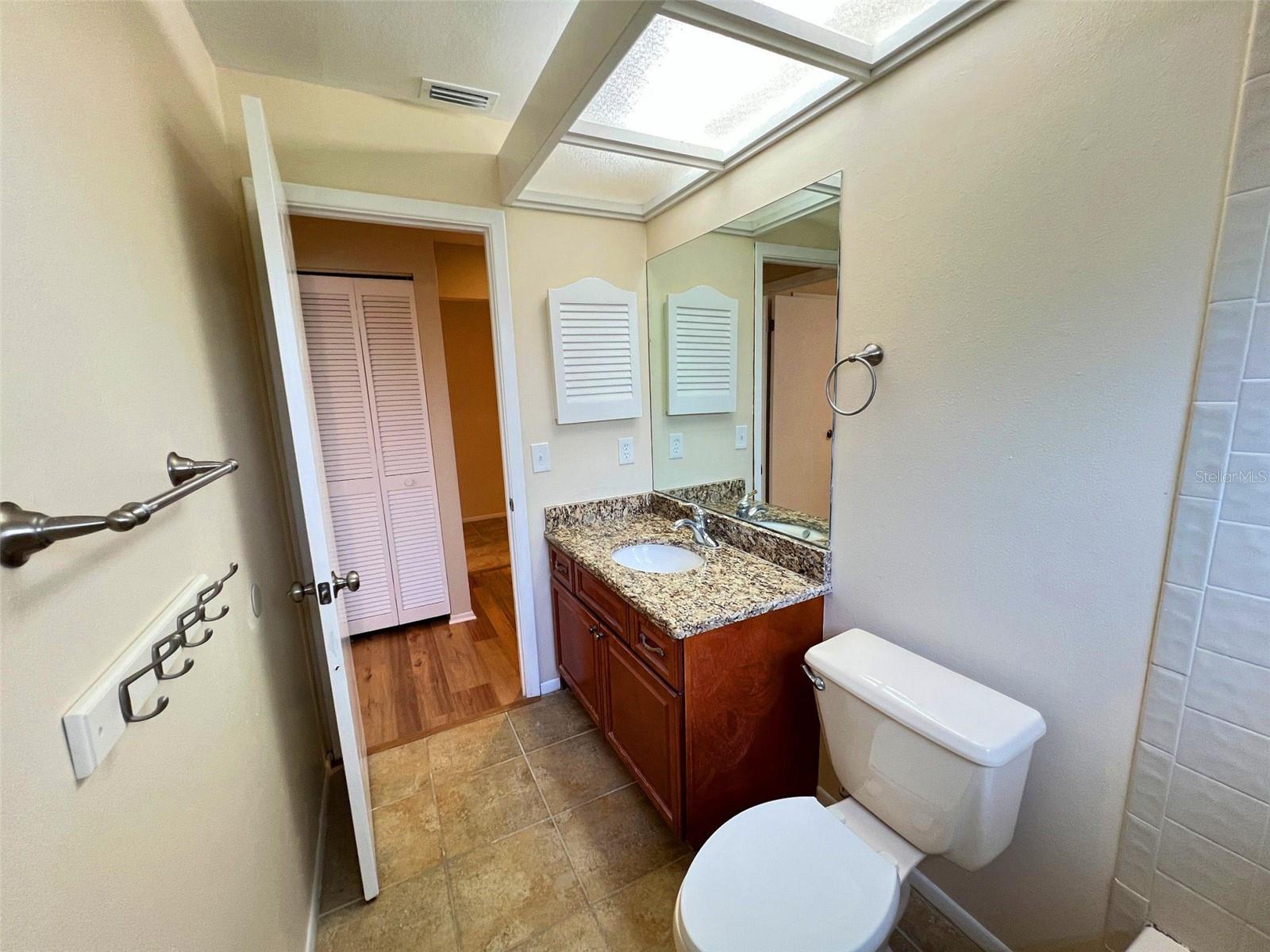 Image 16 of 45 For 3907 Applegate Circle