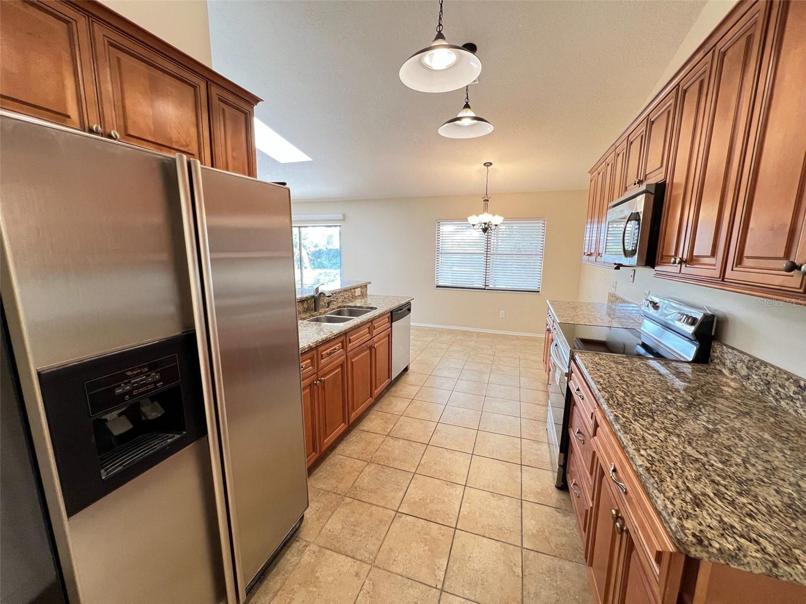 Image 26 of 45 For 3907 Applegate Circle