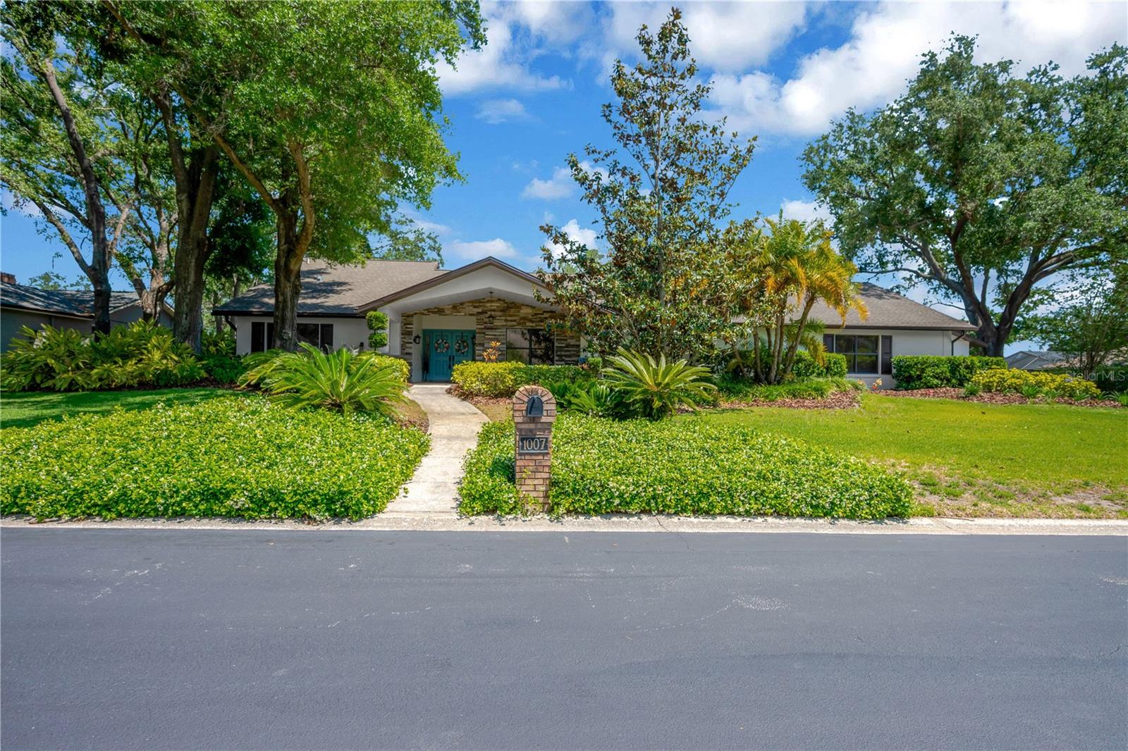 Details for 1007 Morfield Lane, BRANDON, FL 33511