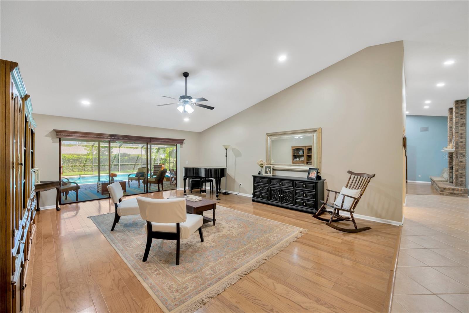 Image 12 of 72 For 1007 Morfield Lane