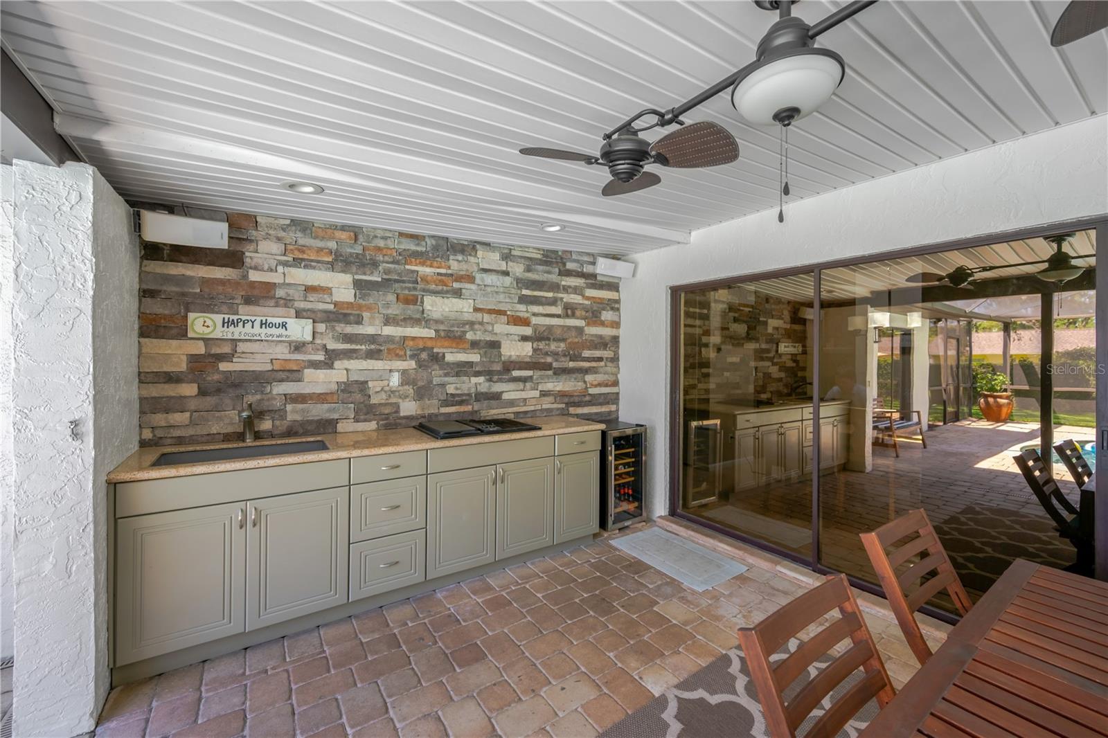 Image 18 of 72 For 1007 Morfield Lane