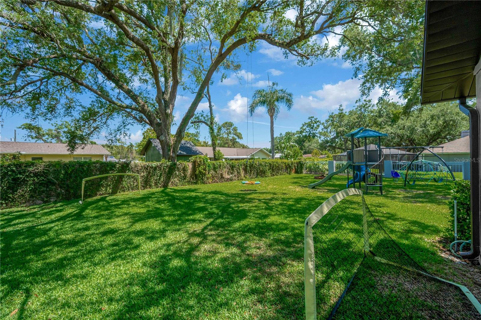 Image 52 of 72 For 1007 Morfield Lane